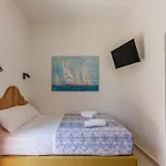View & Value Studio Apartment In The Old Town